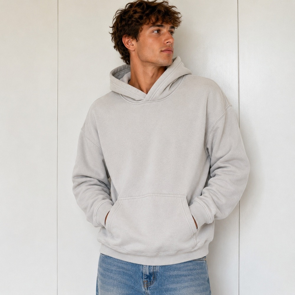 Hollister Boxy Fit Hoodie Mens Small Beige Streetwear Minimalist Fleece Pullover